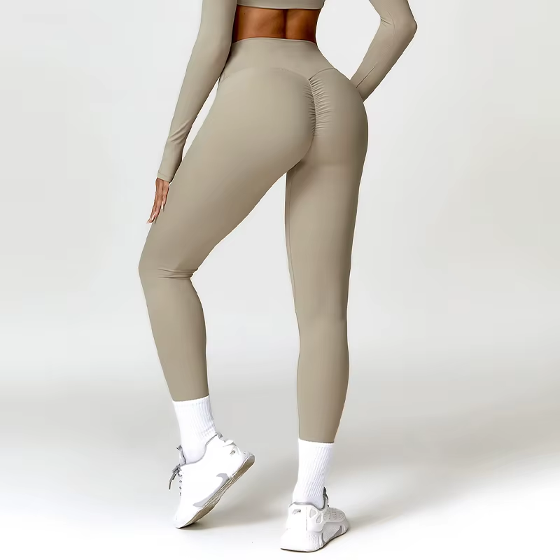 SculptFit™ Scrunch Leggings